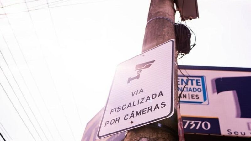 Reforço na fiscalização de Trânsito na Serra com câmeras de videomonitoramento