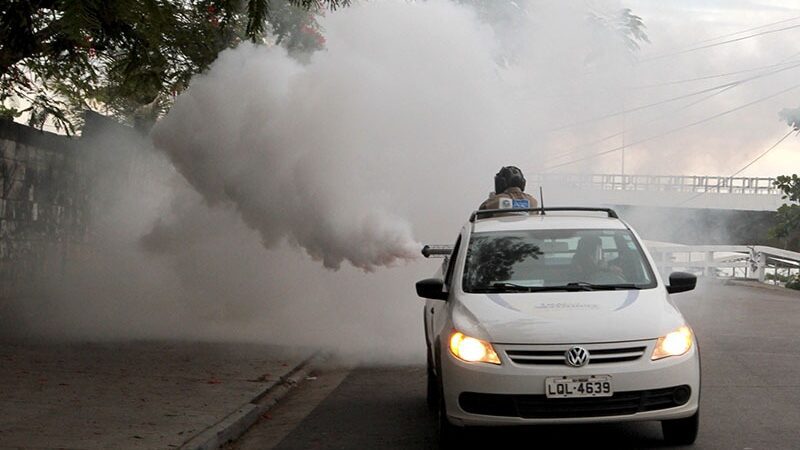 Carro fumacê vai passar por 52 bairros da Serra até sexta (09)