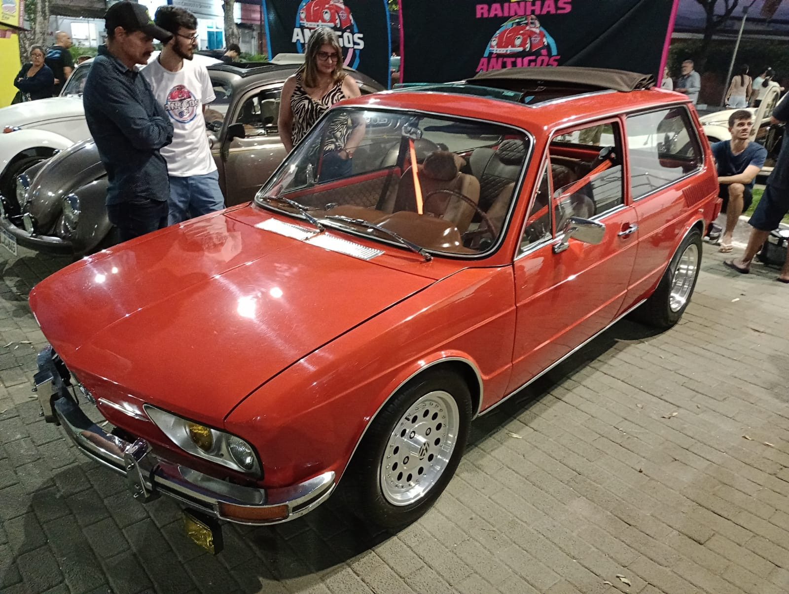 Exposição de Carros Antigos movimentou Cariacica-Sede em comemorações dos 133 anos do município