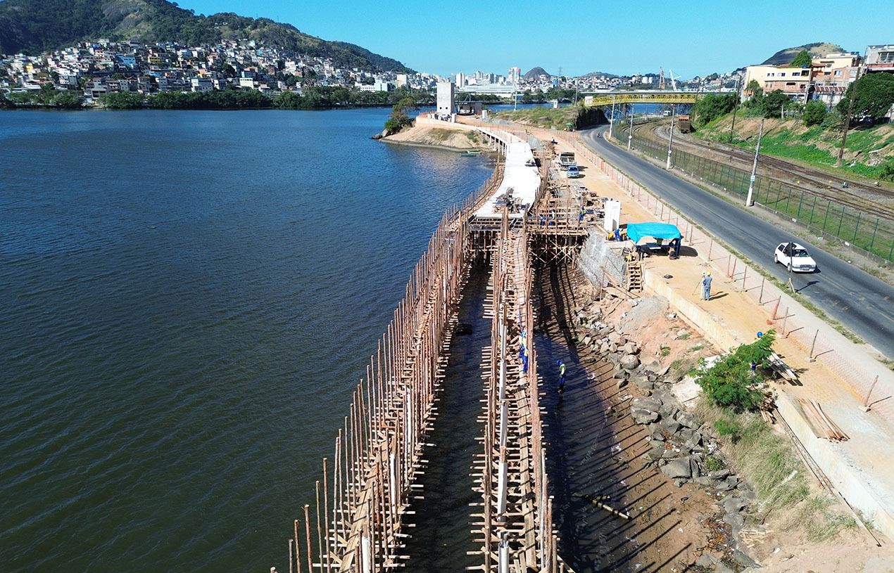 Nova Orla: Secretaria de Obras inicia a concretagem da passarela suspensa de Cariacica