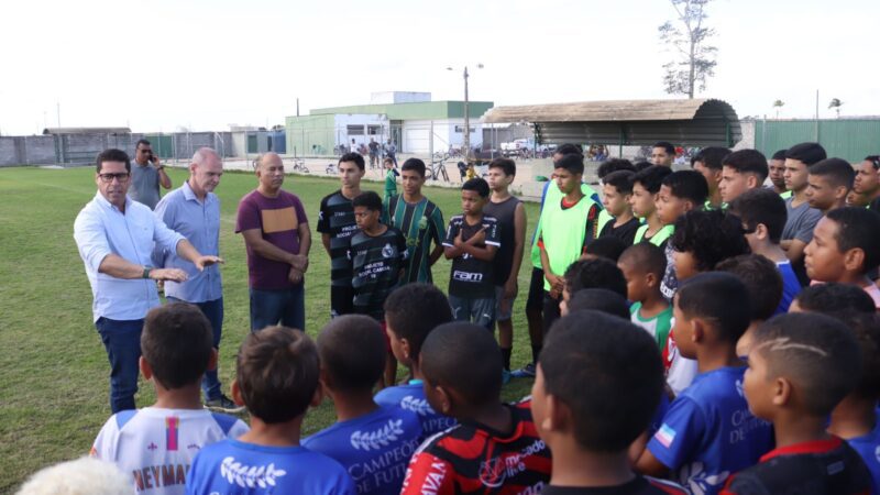 Deputado Marcelo Santos visita Sooretama para acompanhar as obras do complexo esportivo