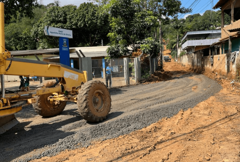 Investimentos de R$ 8 milhões transformam ruas de Vila Prudêncio em Cariacica através de obras de pavimentação e drenagem