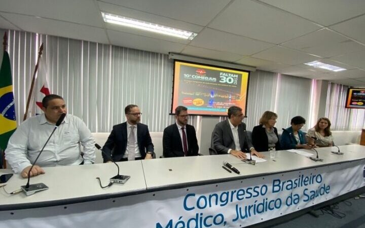 Evento de lançamento da décima edição do Congresso Brasileiro Médico Jurídico da Saúde ocorre na sede da OAB-ES