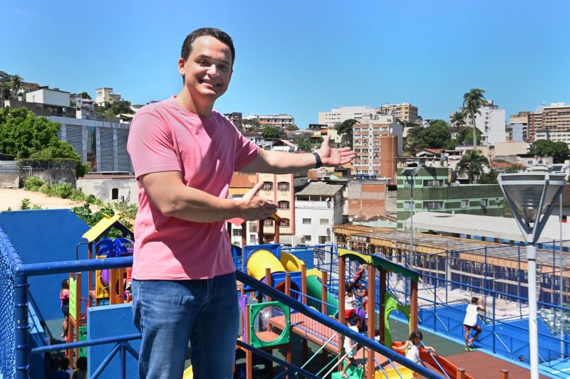 Domingo de alegria com inauguração da Praça e Parque Kids no bairro Moscoso em Vitória