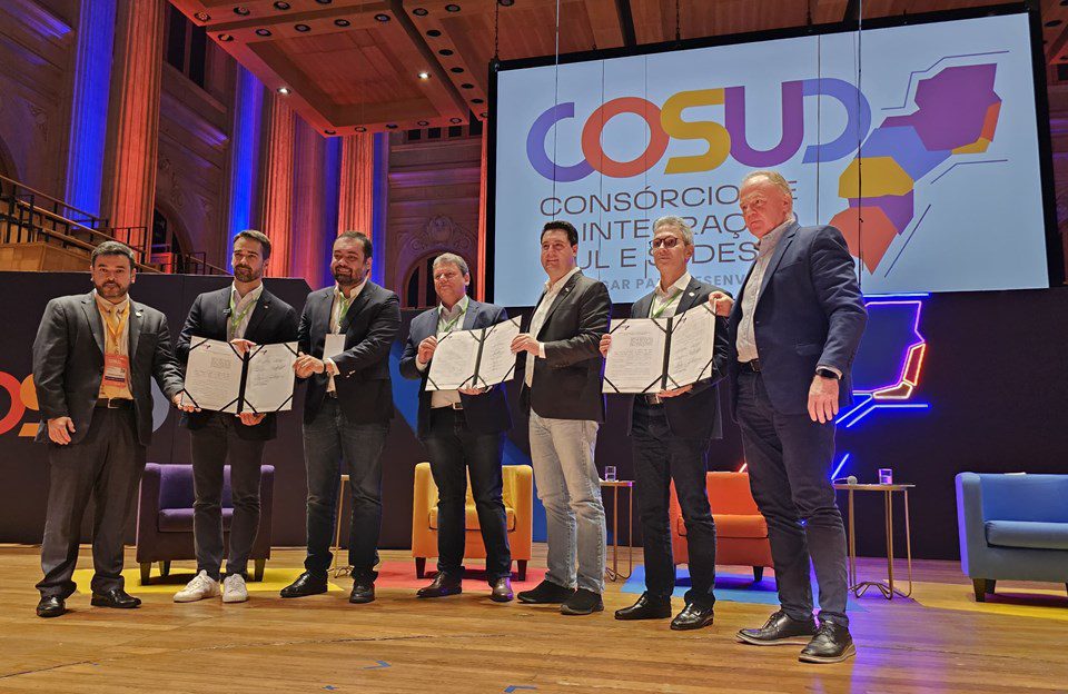 Governador Renato Casagrande participa do encerramento da 9ª edição do Cosud