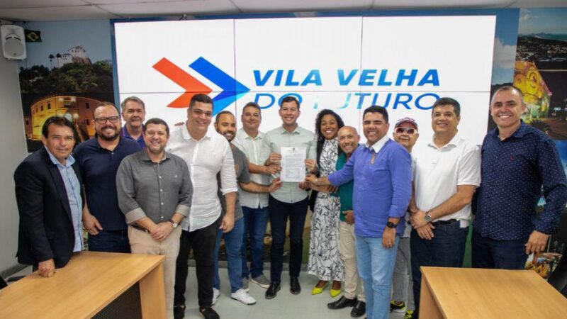 Prefeito de Vila Velha sanciona Lei Orçamentária Anual para 2024 após Aprovação da Câmara Municipal