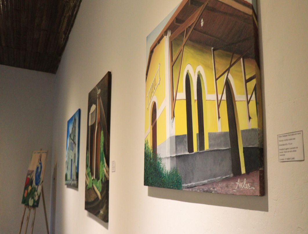 Entre Telas e Memórias: “Viana em Cores” expõe a história da cidade em obras de arte