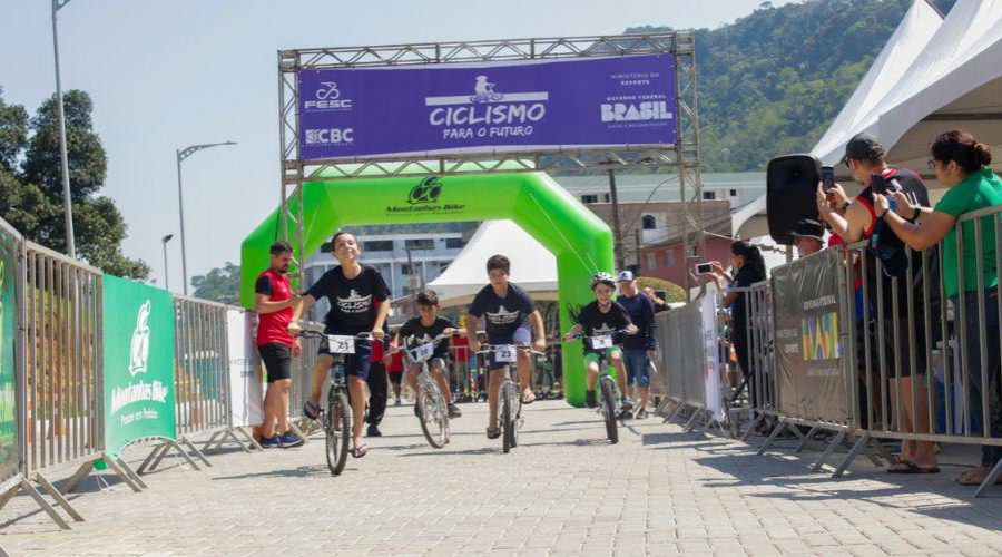 Passeio ciclístico em Vila Velha promete diversão para a criançada neste domingo (17)