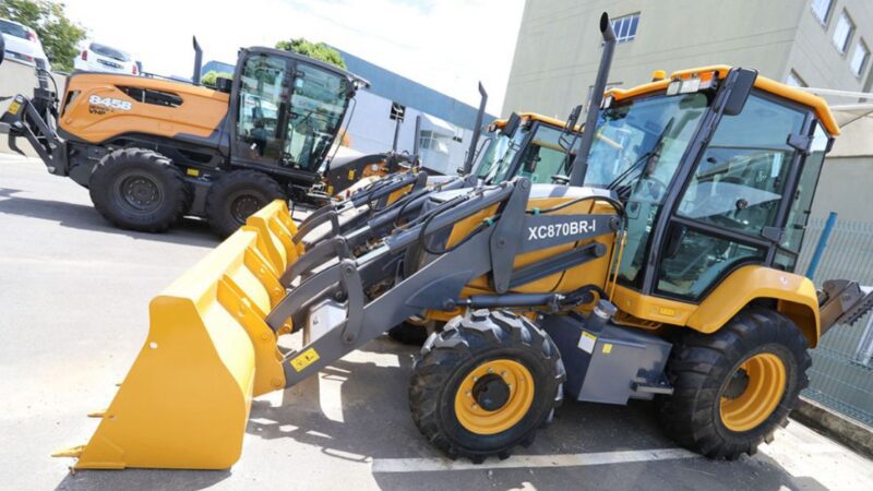 Cariacica recebe máquinas e equipamentos para fortalecer atividades agrícolas do município
