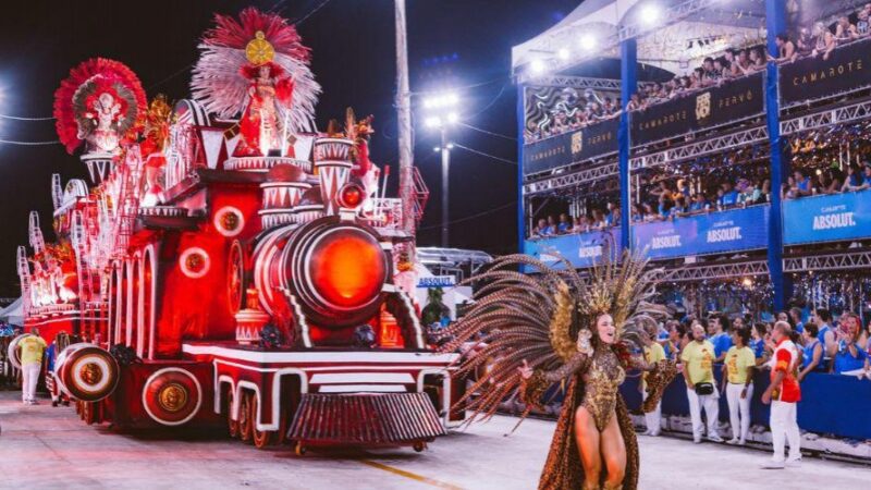 Magia nas Avenidas: MUG Brilha e Conquista o Título de Campeã do Carnaval de Vitória