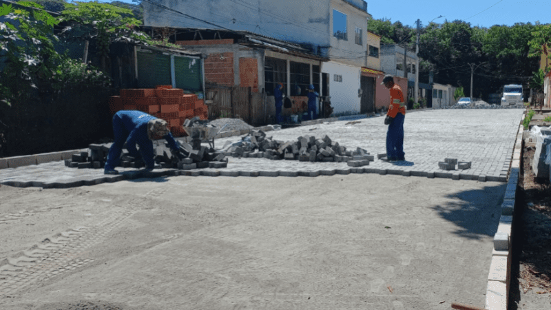 Bairro Planeta em Cariacica recebe pavimentação em diversas ruas