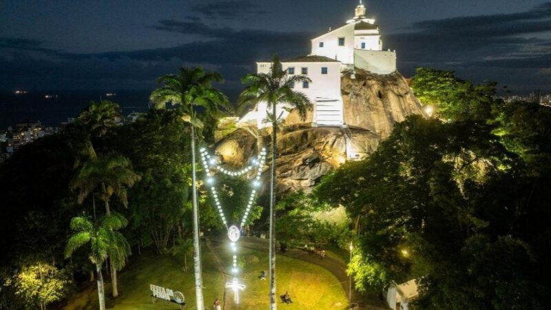 Terço Gigante no Campinho propaga a mensagem de para o mundo