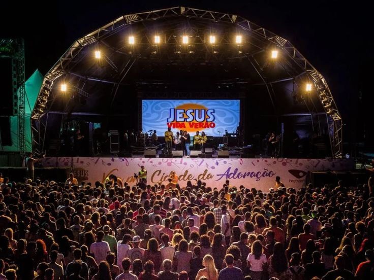 Jesus Vida Verão volta à Orla de Camburi com fé e união neste sábado (8)