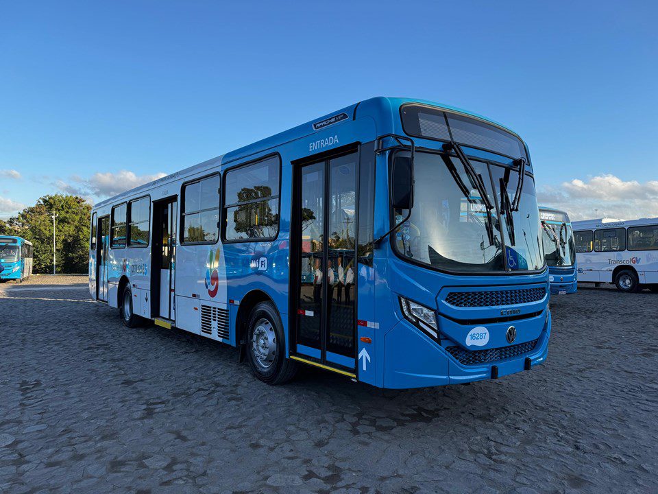 Governador anuncia adição de 66 novos ônibus climatizados ao transcol