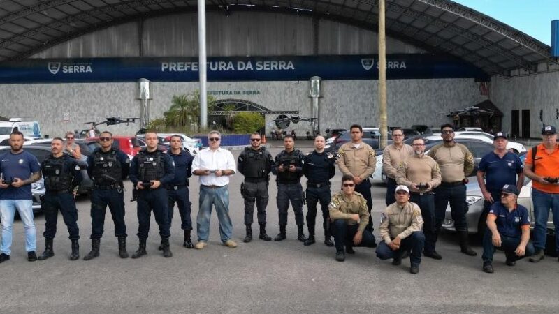 Agentes da Serra recebem treinamento em utilização de drones pela Secretaria de Defesa Social