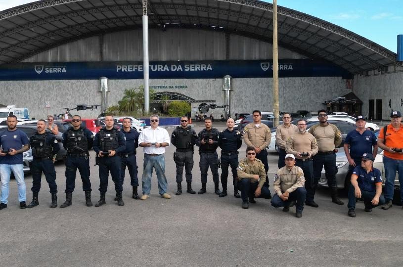 Agentes da Serra recebem treinamento em utilização de drones pela Secretaria de Defesa Social