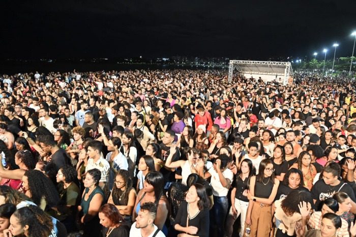 Camburi recebe 30 mil pessoas no evento Jesus Vida Verão