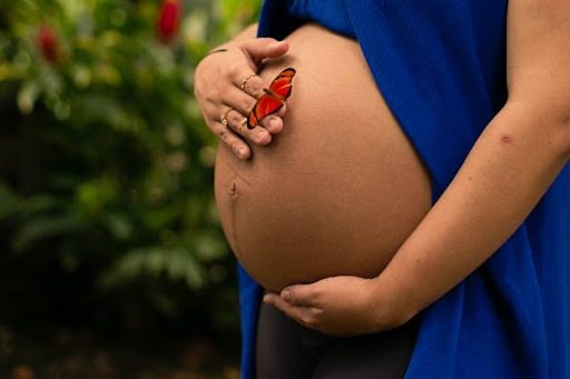 Gestão Pazolini reduz em quase 33% a taxa de gravidez na adolescência em Vitória