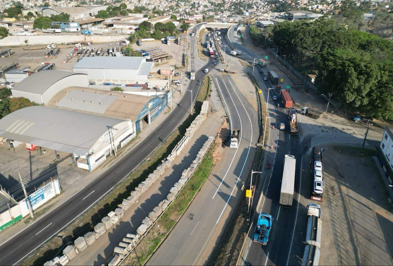 Obras de viaduto no contorno de Vitória causam alterações no trânsito a partir desta sexta (19)