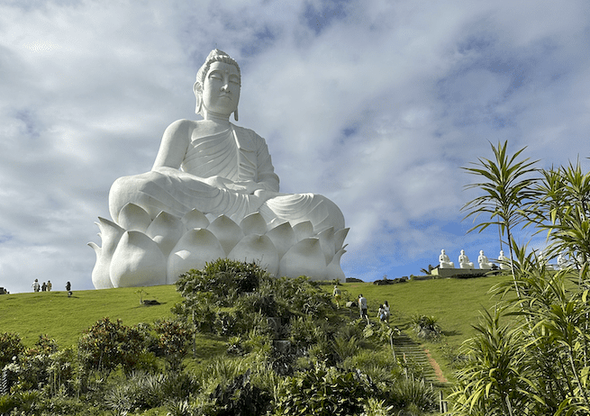 Buda gigante de Ibiraçu terá museu sensorial e café zen budista