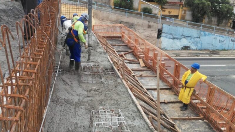 Obras do Viaduto na Avenida Mário Gurgel avançam em ritmo acelerado mesmo com chuva