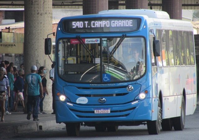 Transcol e aquaviário terão passagens gratuitas neste domingo