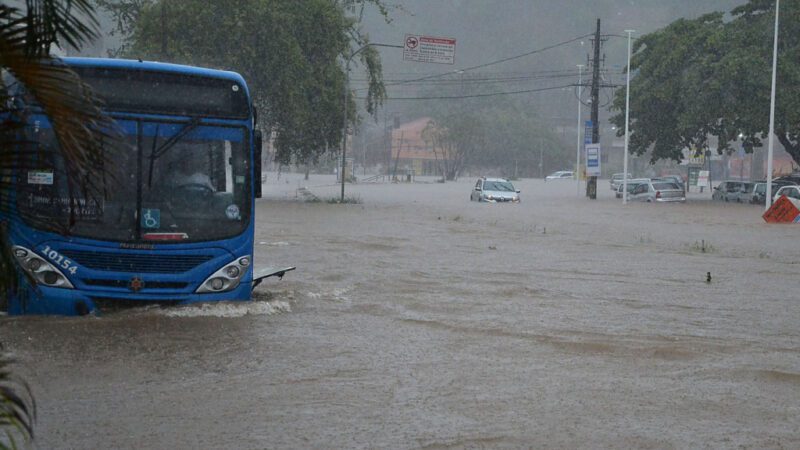 Espírito Santo Enfrenta Risco de Temporais Durante as Festas de Natal