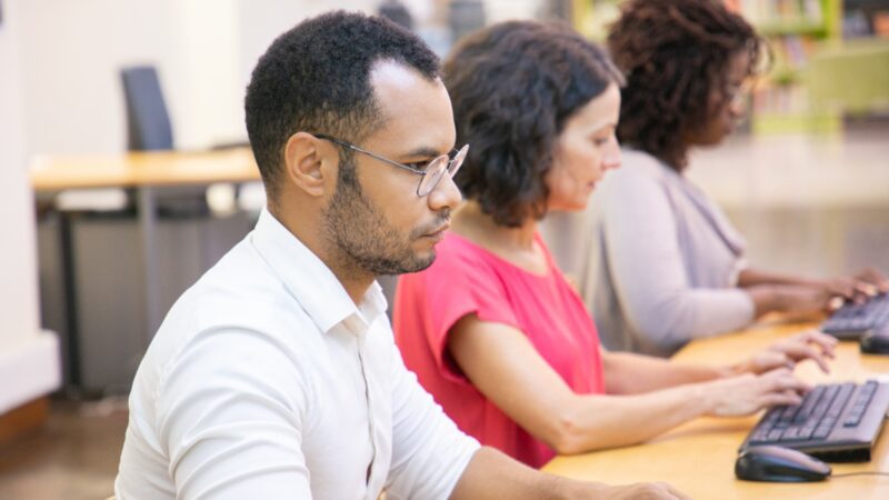 Unimed Sul Capixaba Lança Projeto de Inclusão com Cursos de Informática