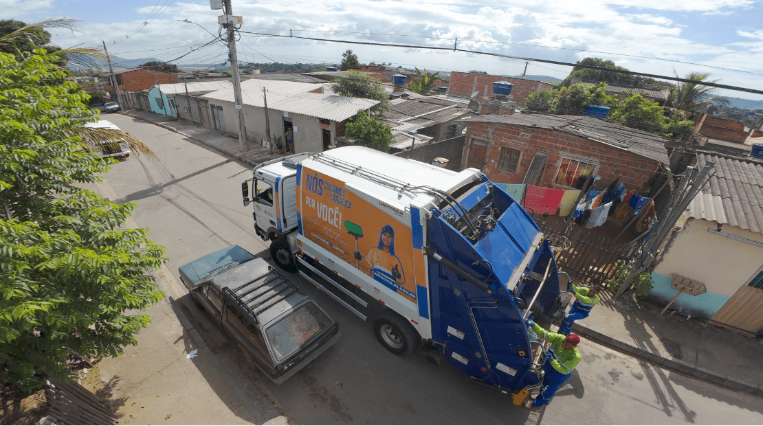 Prefeitura de Cariacica Reforça Limpeza Urbana com Novos Caminhões e Contratação de Garis