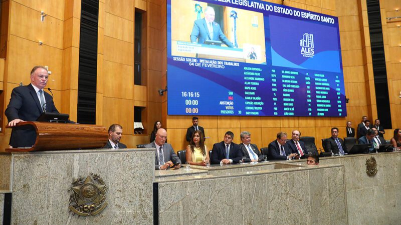 Governador, vice e chefes de Poderes marcam presença na abertura dos trabalhos legislativos